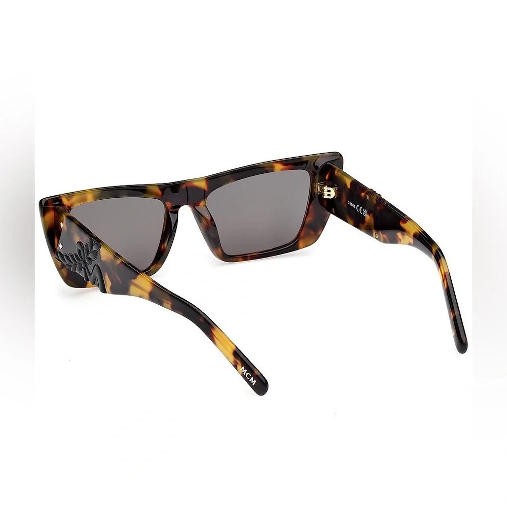 NEW 🌟 in Pouch MCM Women's Havana Cat Eye Sunglasses - Picture 6 of 6